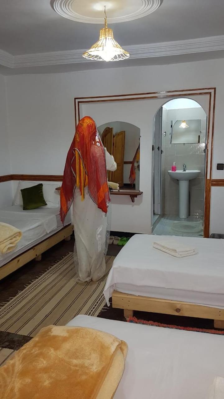 Riad Pizzeria Marhaba Akhendachou n'Ait Ouffi Экстерьер фото