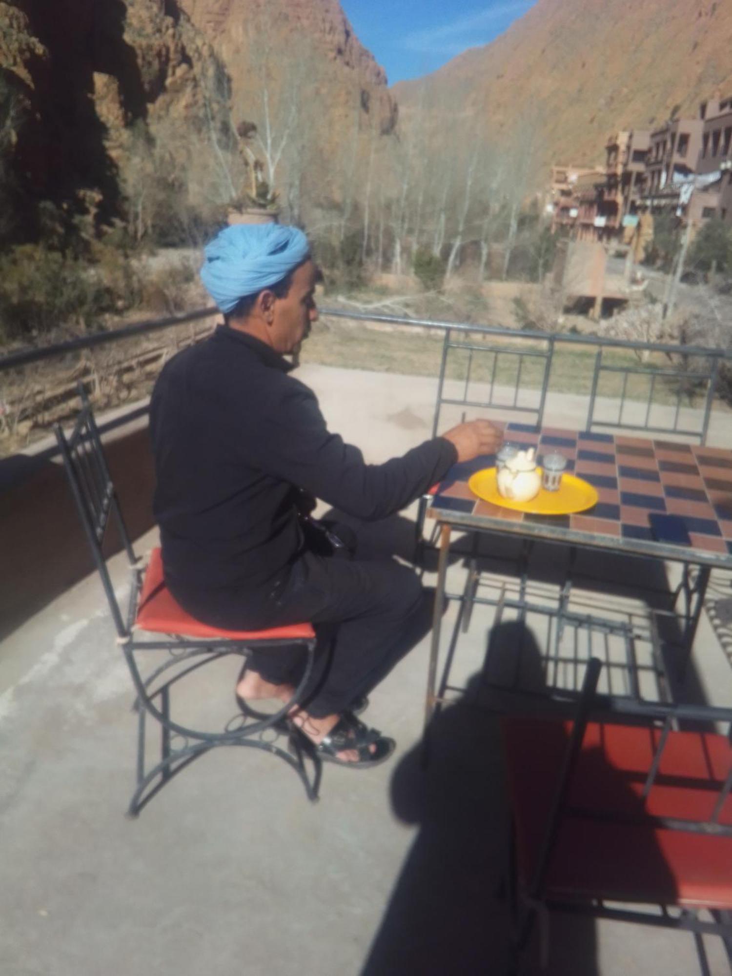 Riad Pizzeria Marhaba Akhendachou n'Ait Ouffi Номер фото