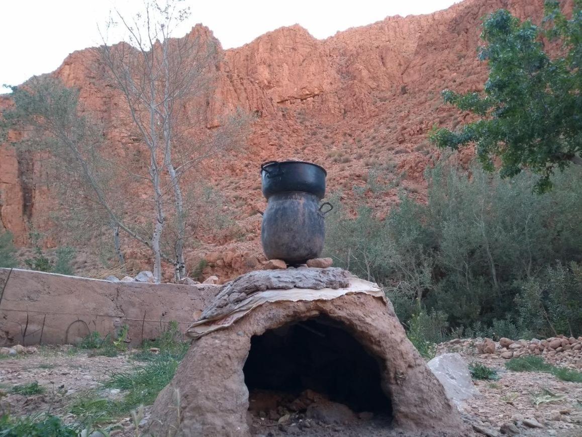 Riad Pizzeria Marhaba Akhendachou n'Ait Ouffi Экстерьер фото